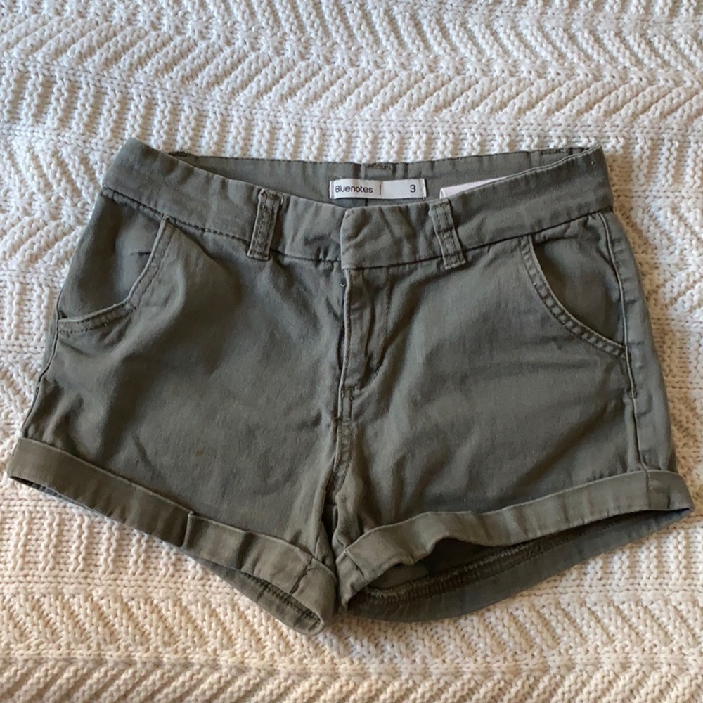 Army green short shorts